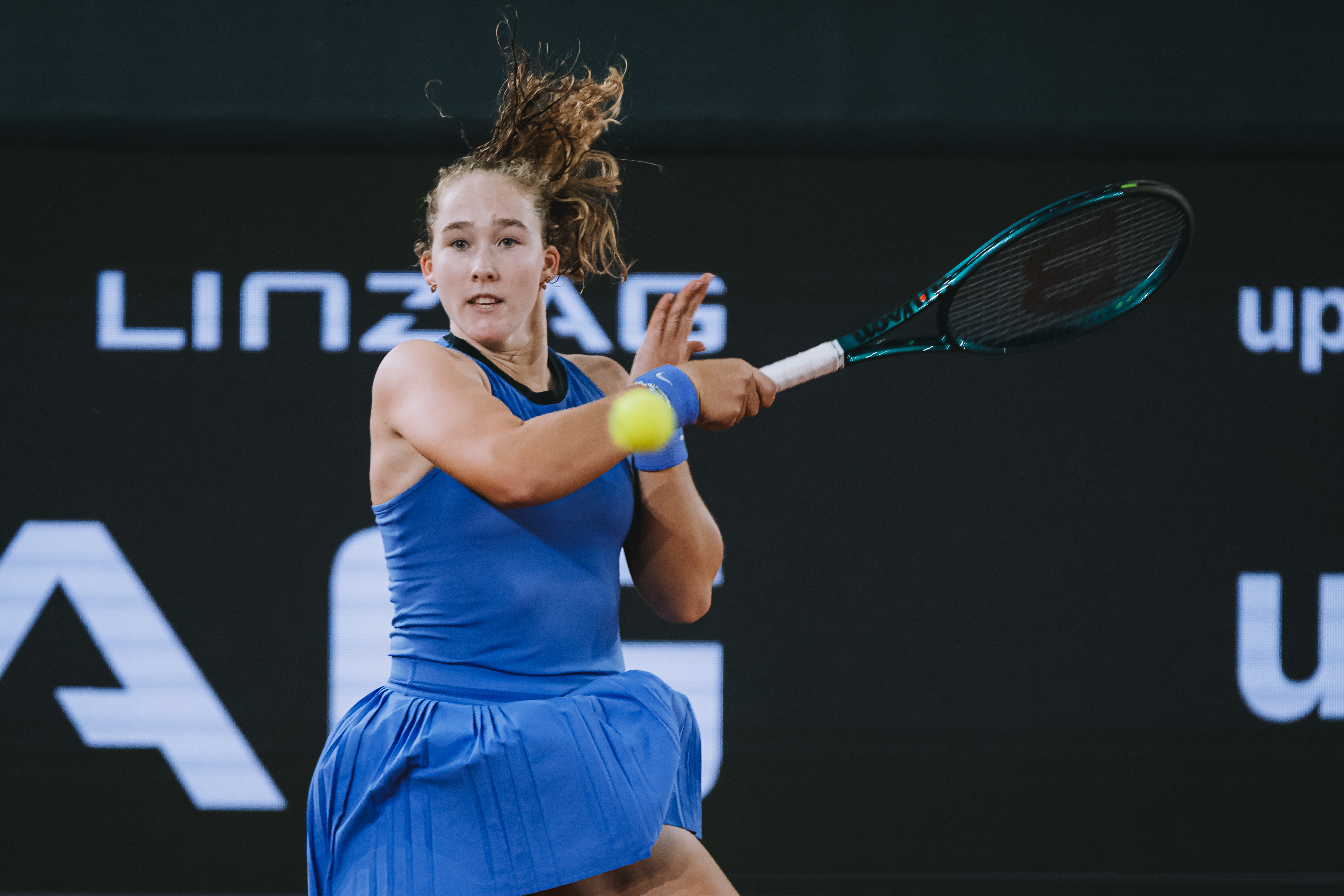 Mirra Andreeva Chiến Thắng Nghẹt Thở, Vào Bán Kết Linz: Cập Nhật Kết Quả Và Tải App Xem Bóng Đá