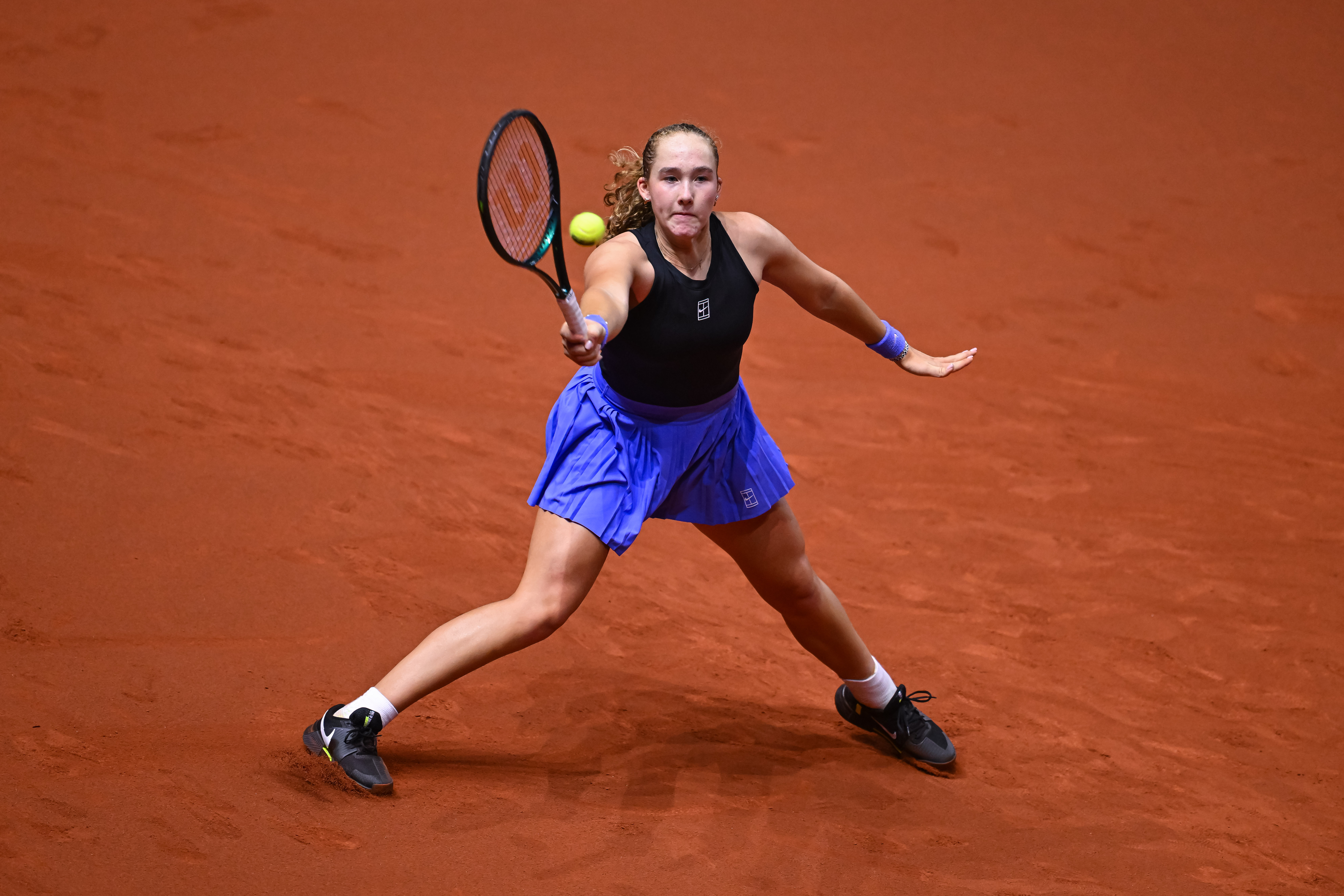 Mirra Andreeva 'Fearless' Đánh Bại Swiatek Lần Thứ 3: Cú Sốc Tại Stuttgart