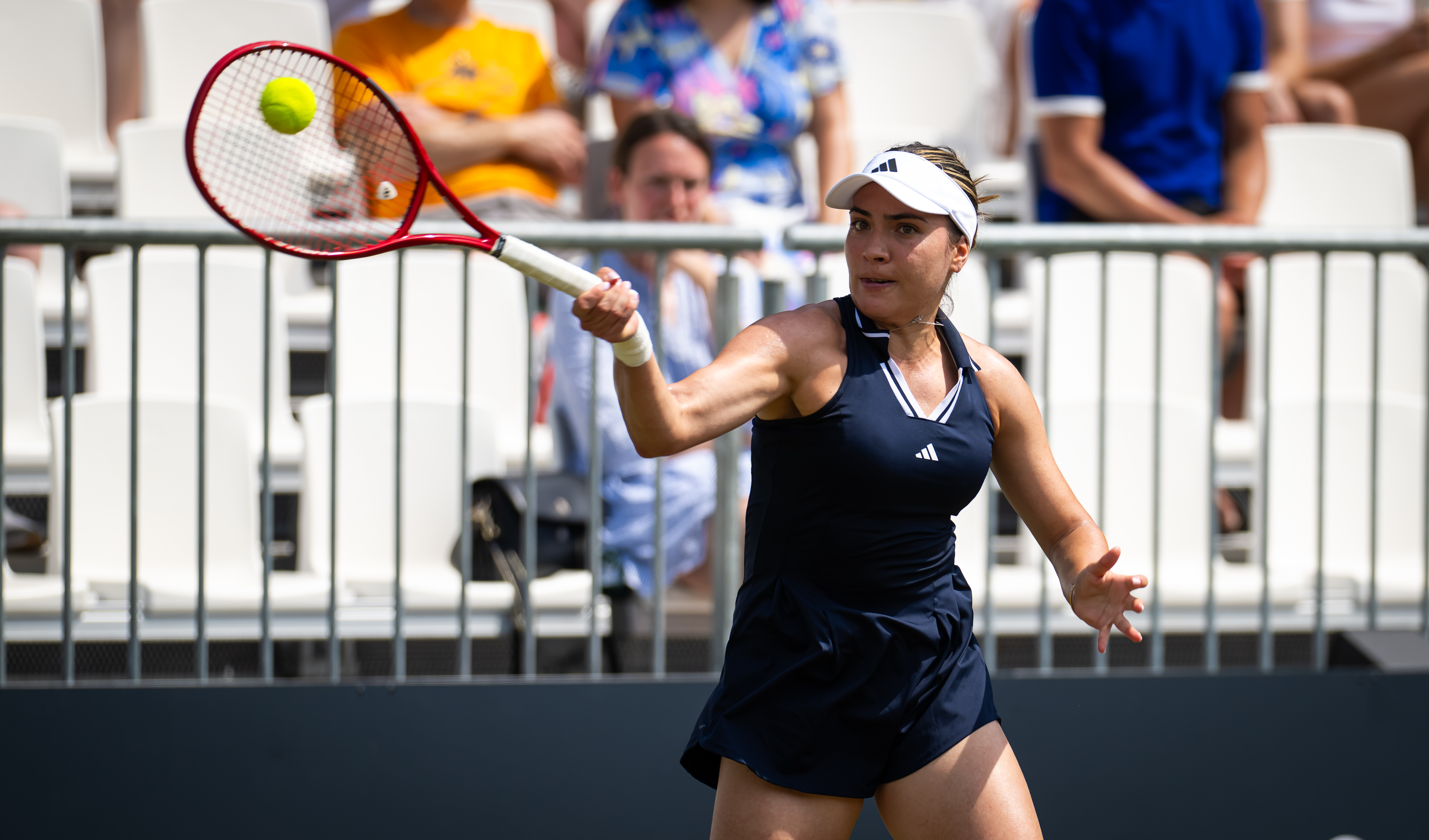 Ruse upsets Berlin champ Noskova; Navarro to face Swiatek in Bad Homburg