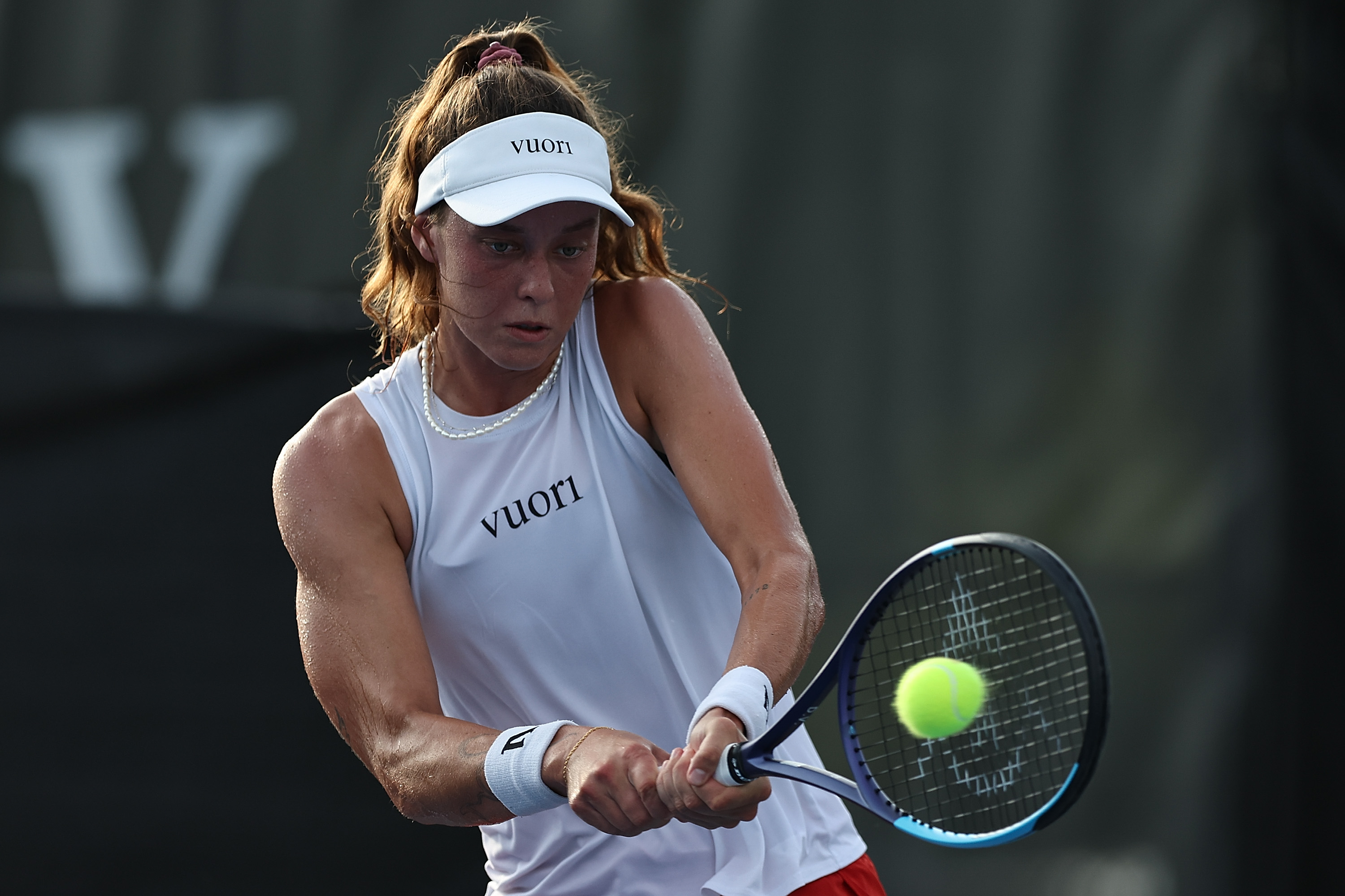 Vidmanova Stuns Bassols Ribera in 3-Set Thriller for 2nd Tour Win