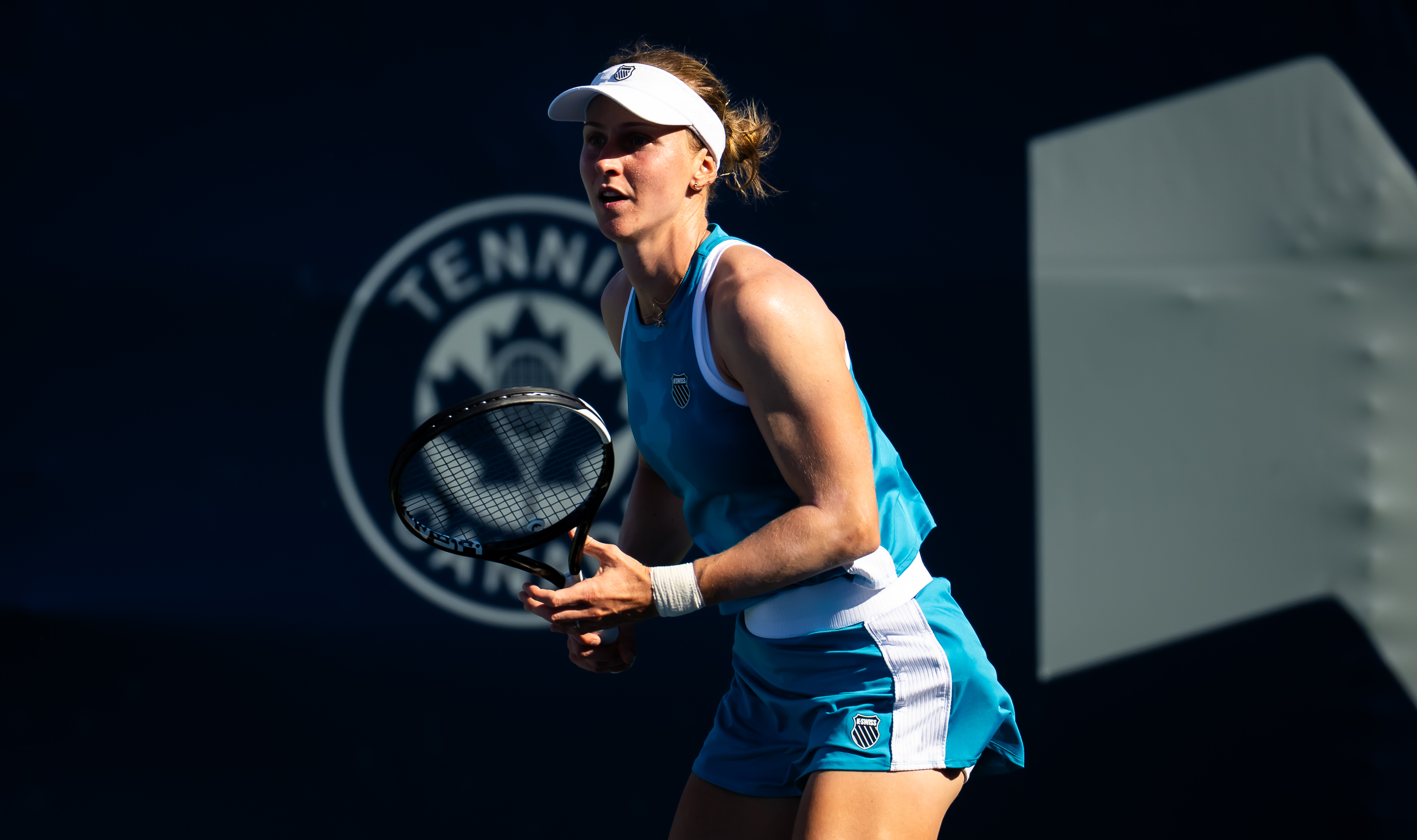 Samsonova Survives Massive Scare in Toronto Thriller