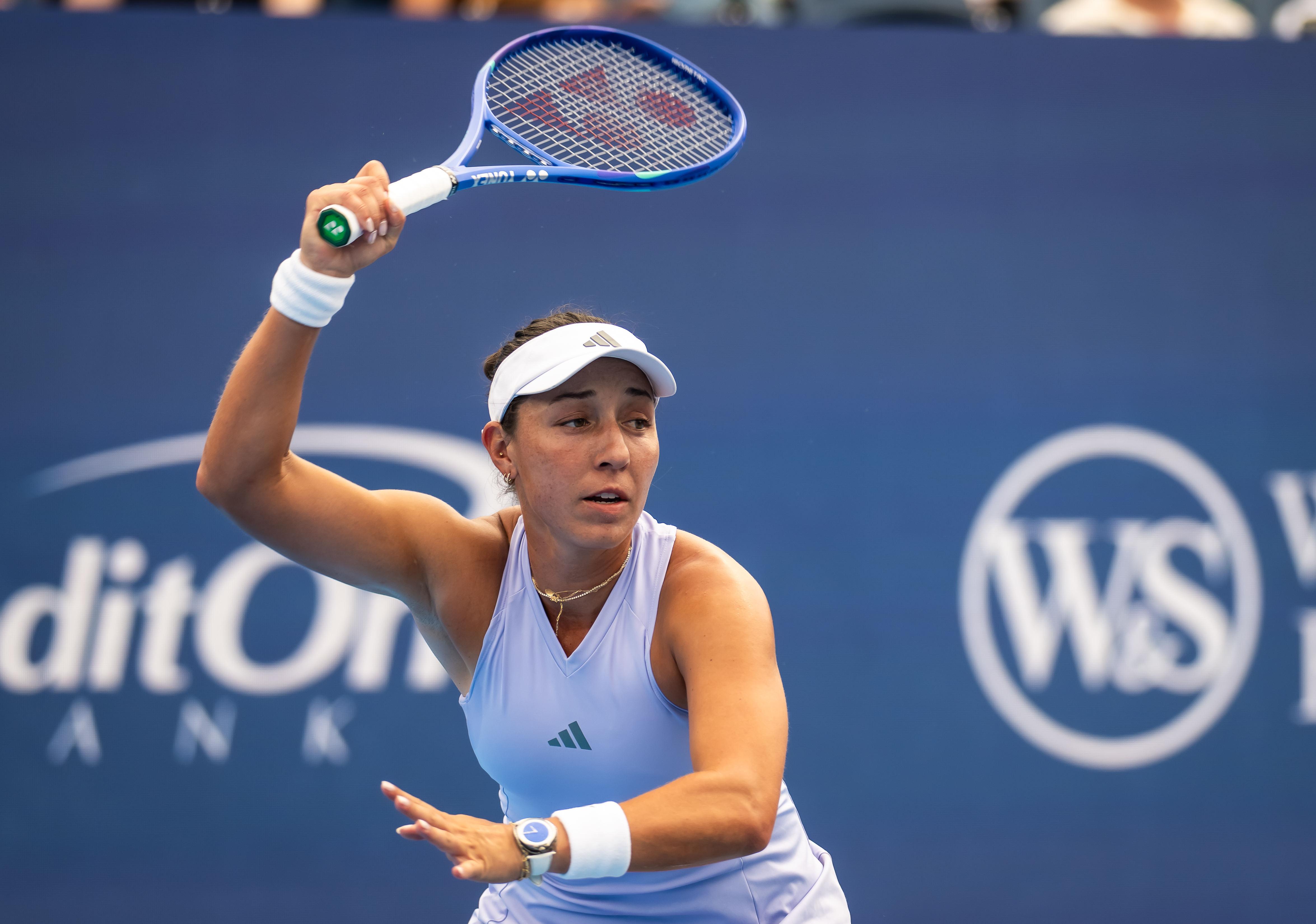 Jessica Pegula and Linda Noskova Advance to Cincinnati Open Third Round