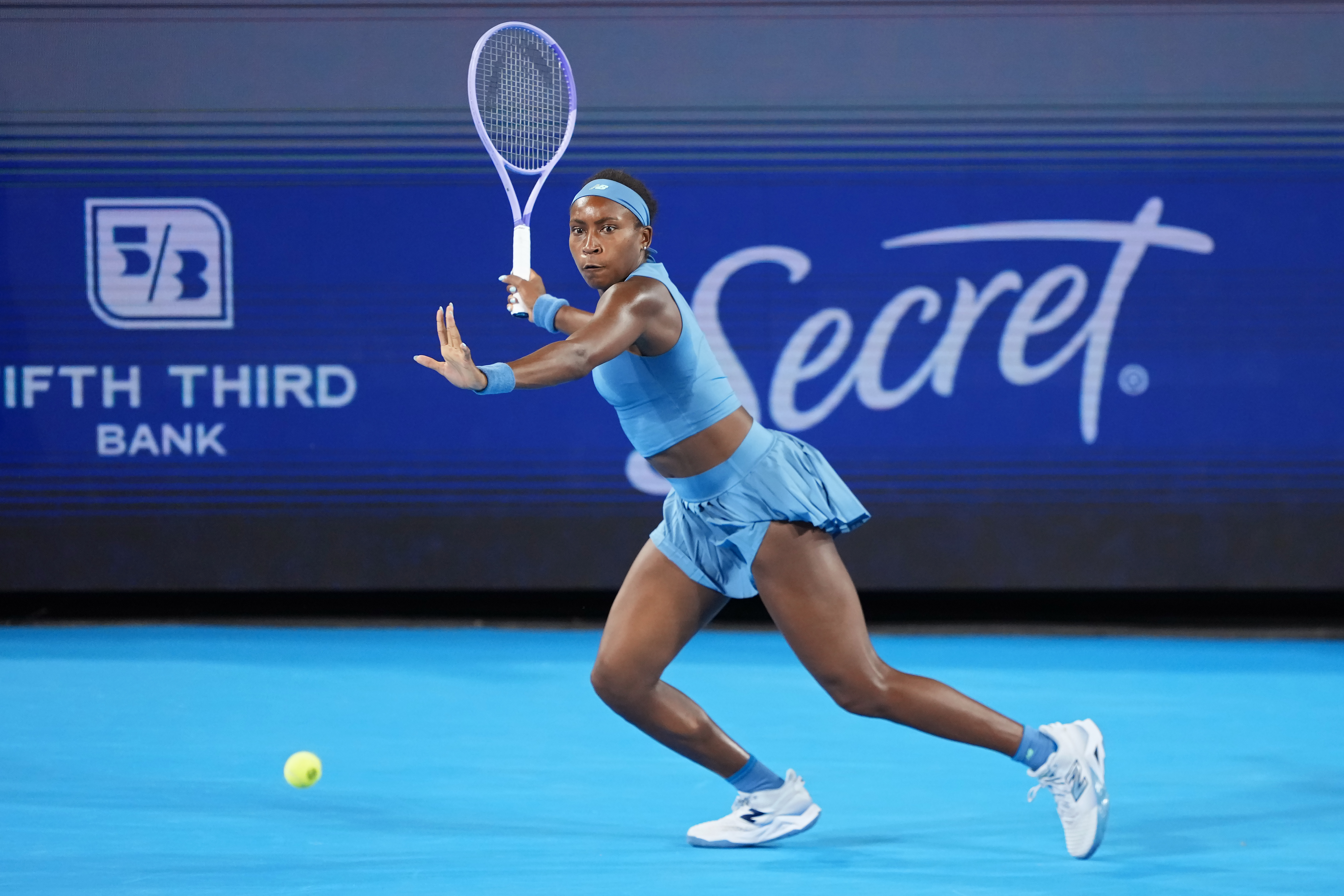 Coco Gauff Defeats Sara Bejlek to Reach Cincinnati Open Final