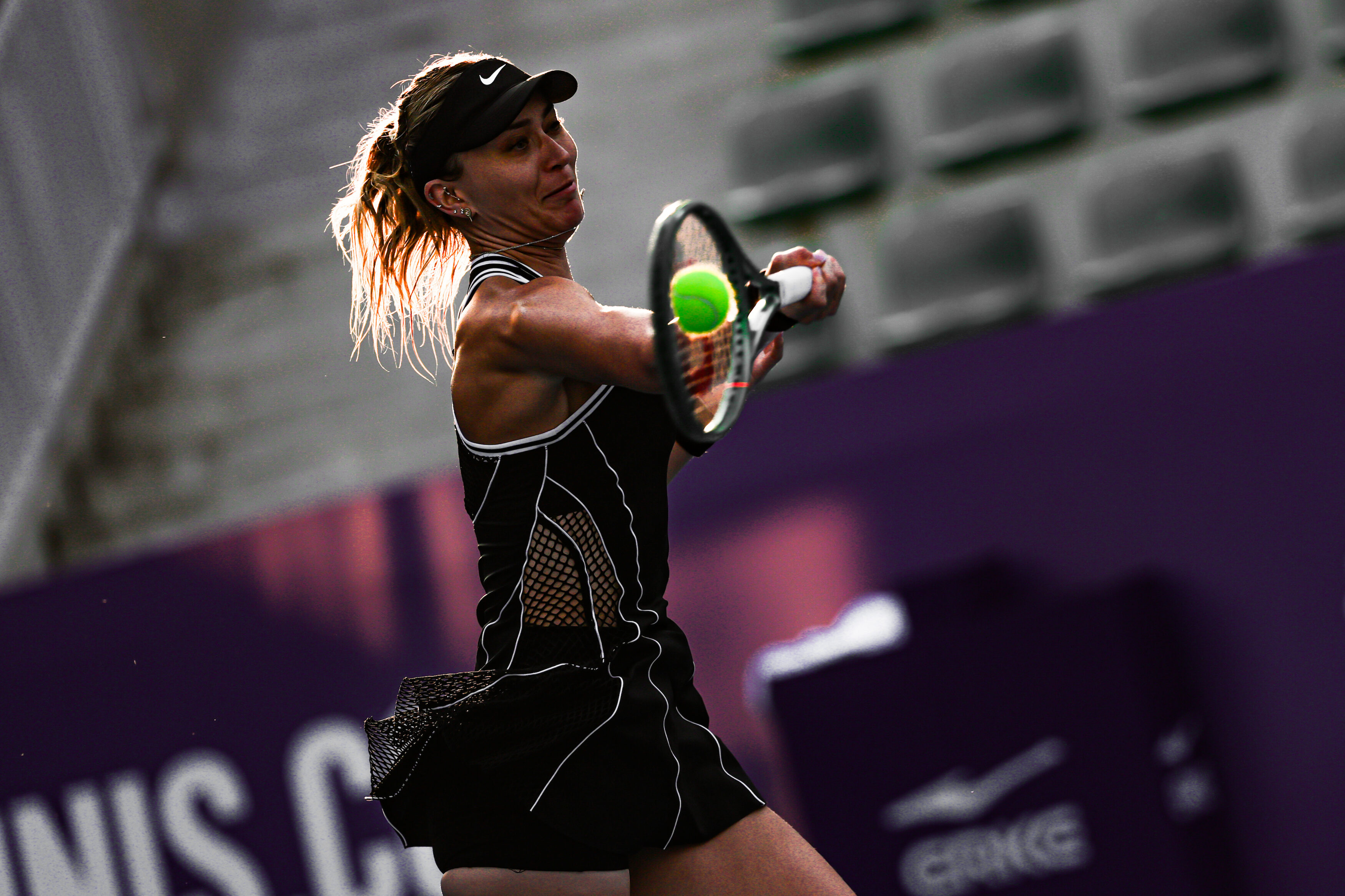 Badosa holds off Lee to reach Guangzhou second round